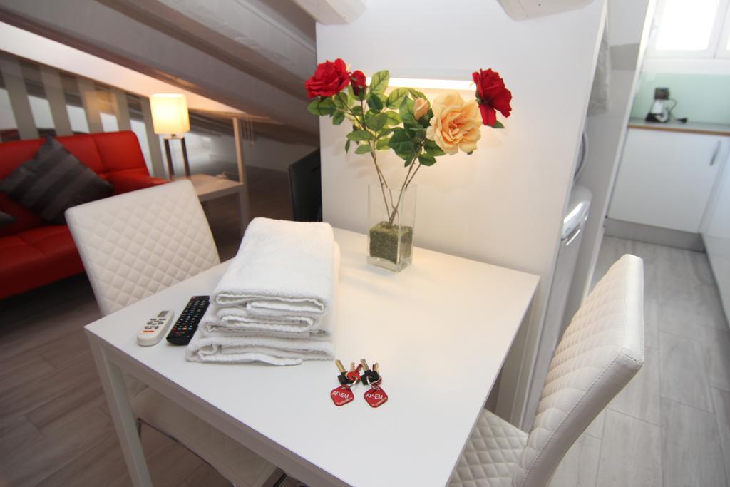Apartamento Atico En Puerta Del Sol Madri Exterior foto