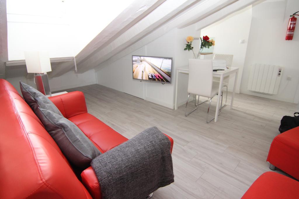 Apartamento Atico En Puerta Del Sol Madri Exterior foto